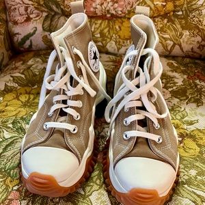 Converse Run Star Motion Platform (High Top) in Sand Dune